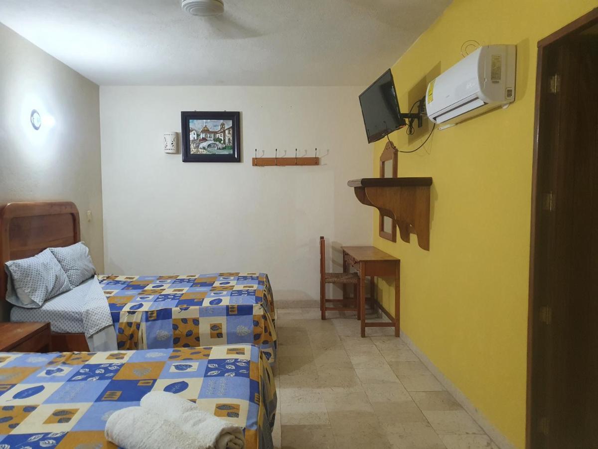 Hotel Kootznoowoo Puerto Escondido  Buitenkant foto