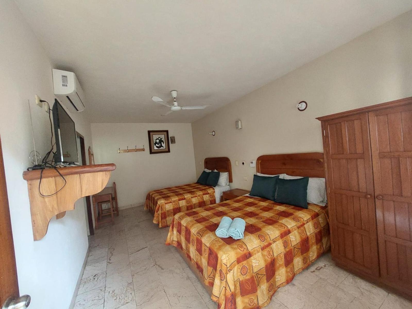 Hotel Kootznoowoo Puerto Escondido  Buitenkant foto