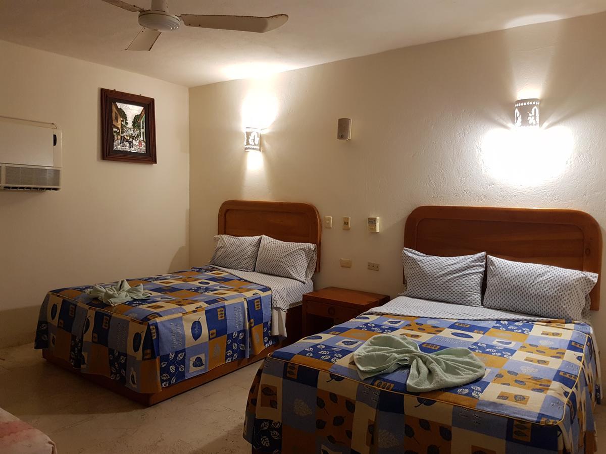 Hotel Kootznoowoo Puerto Escondido  Buitenkant foto