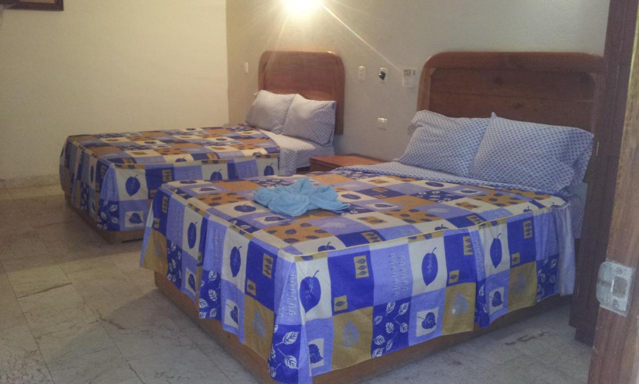 Hotel Kootznoowoo Puerto Escondido  Buitenkant foto